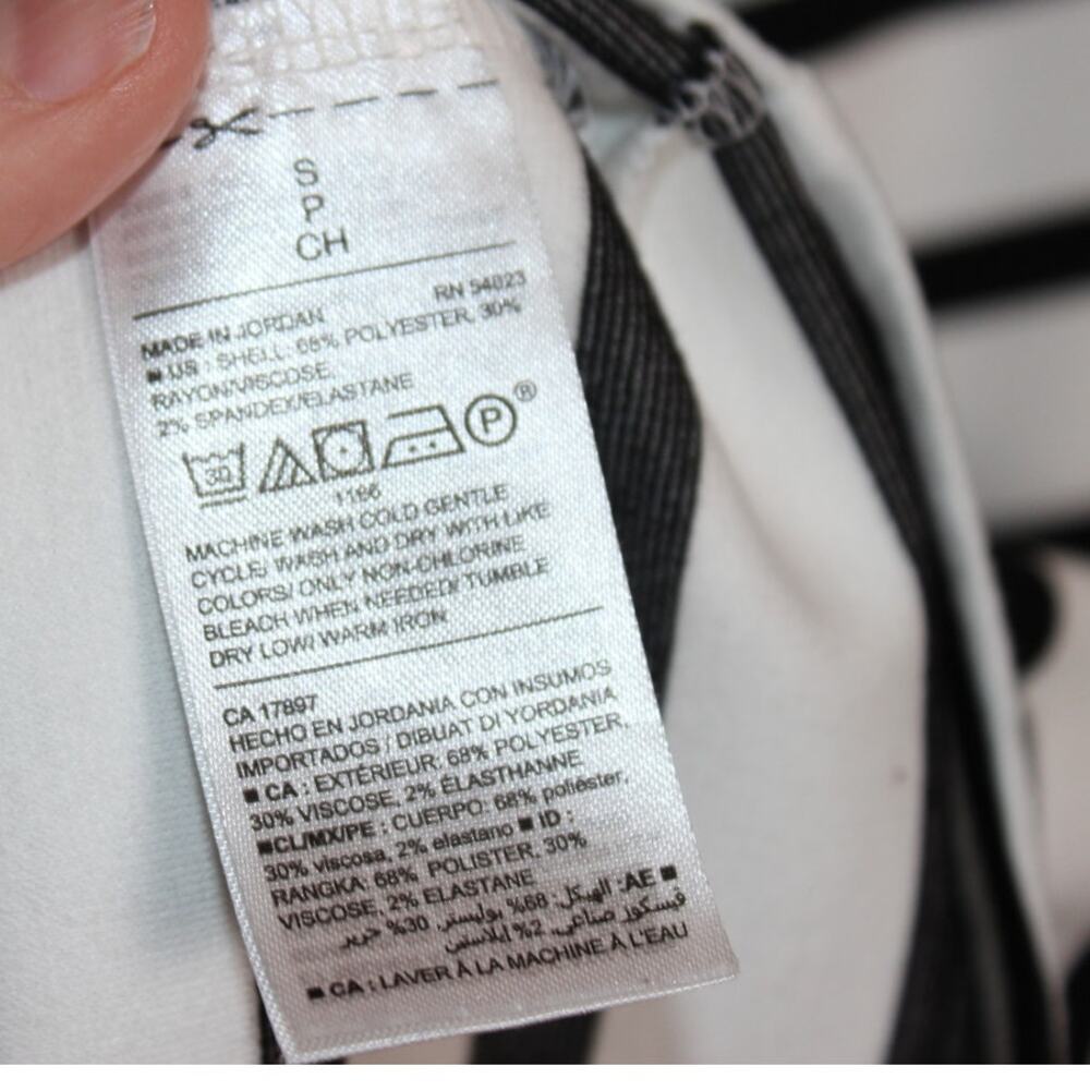 Old Navy Ponte Knit Black and White Shift‎ Dress Small - Picture 5 of 6